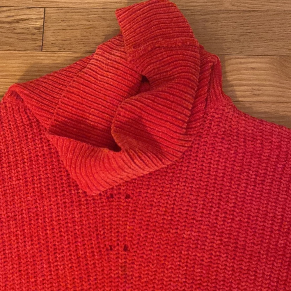 Red Ruby And Jenna Cropped Turtleneck Sweater Siz… - image 2